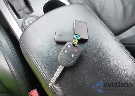 2013 Ford Explorer Xlt z USA, uszkodzony, nr VIN 1FM5K8D85DGA52912